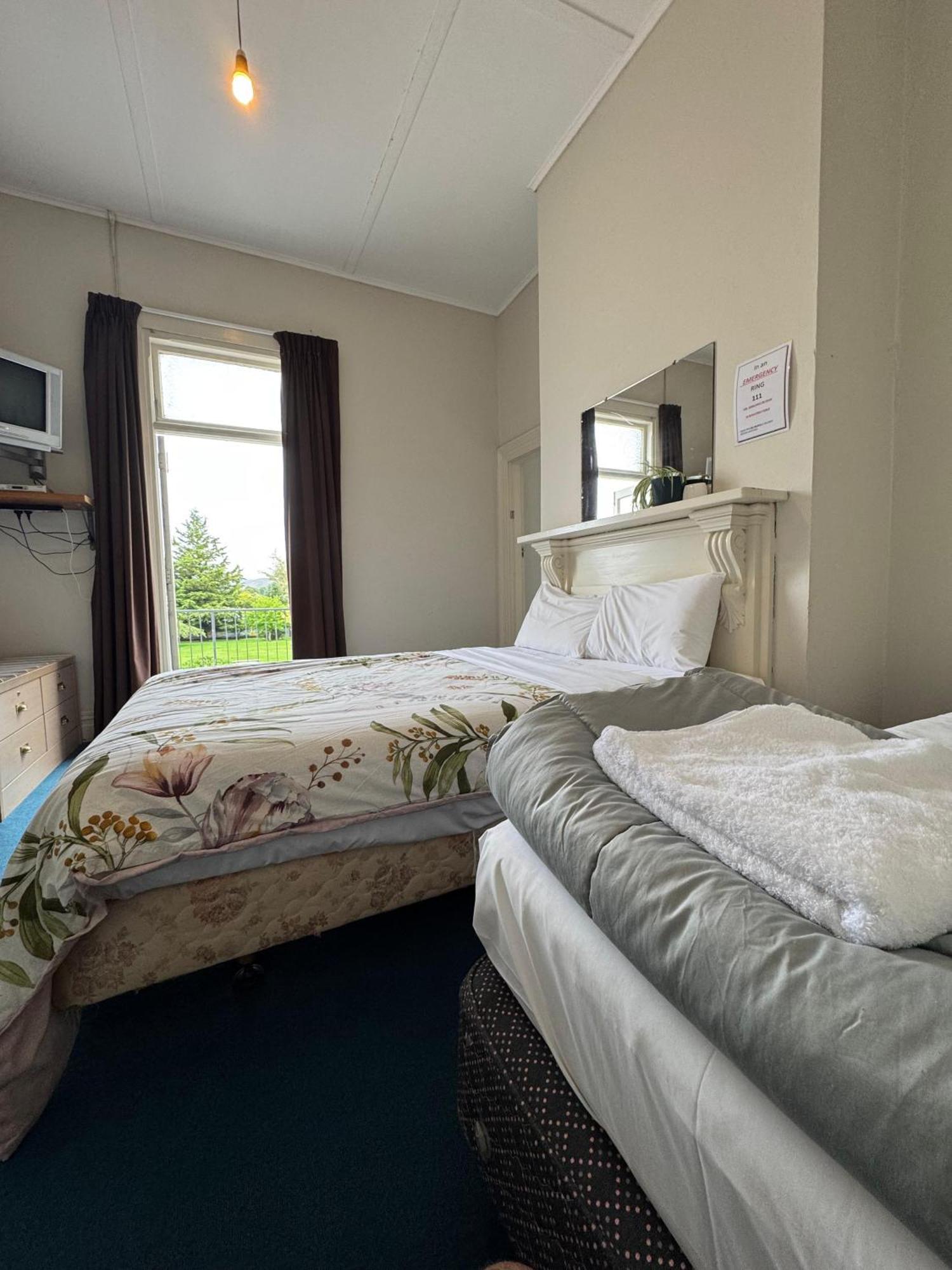 Gladstone Hotel Фэрли Экстерьер фото